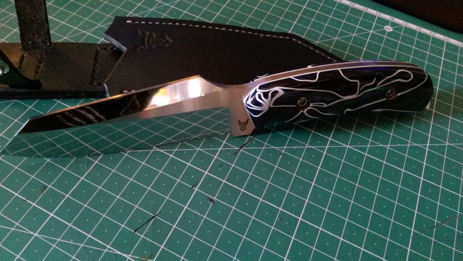 Torroknives Reverse Tanto Kirinite Cyclone Hochglanz