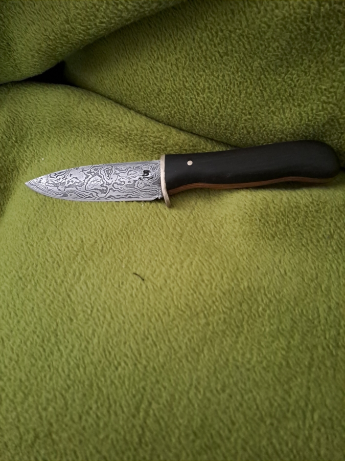 Kleines Damastmesser hell/dunkel